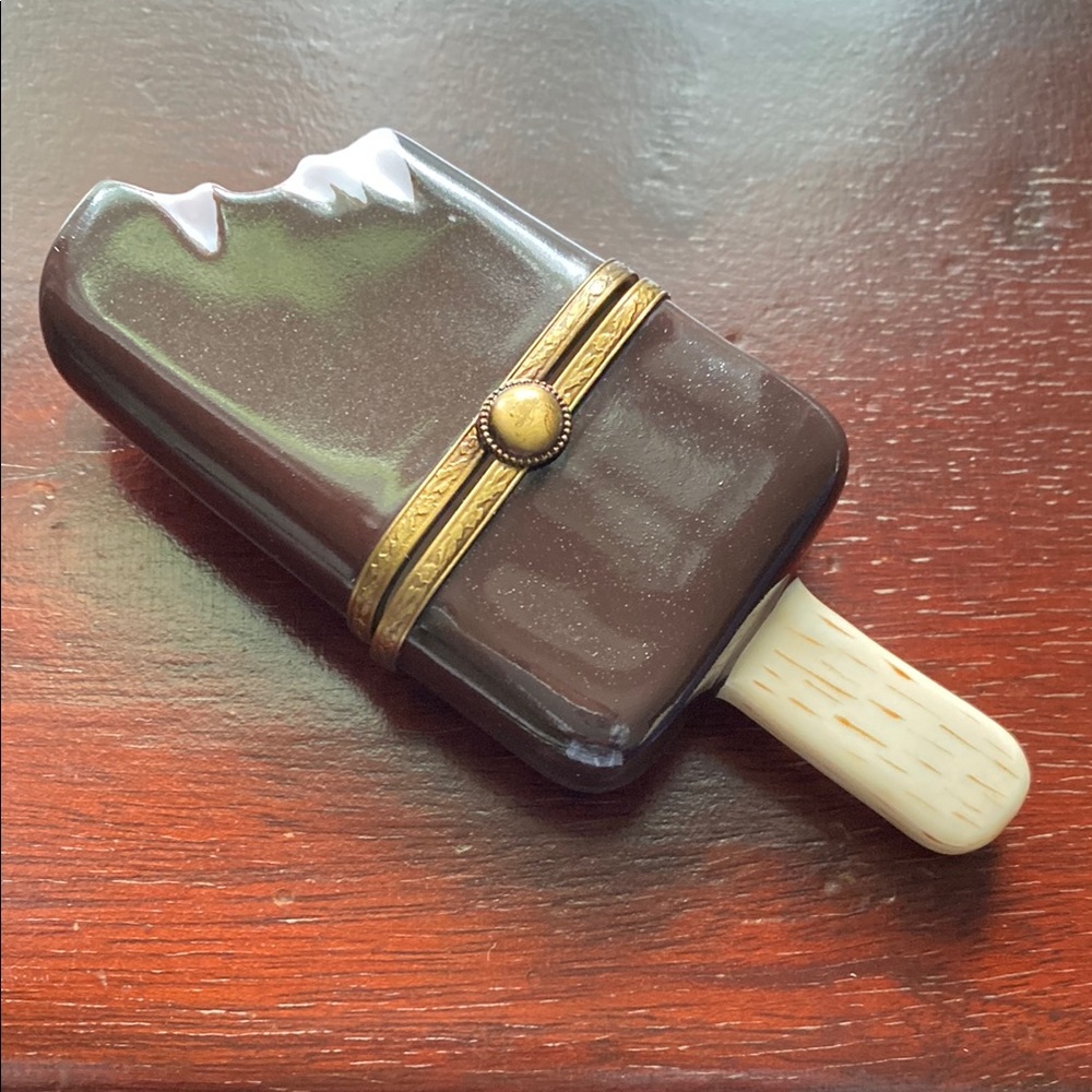 Limoges🍫Chocolate🍓Strawberry Ice Cream Bar Box